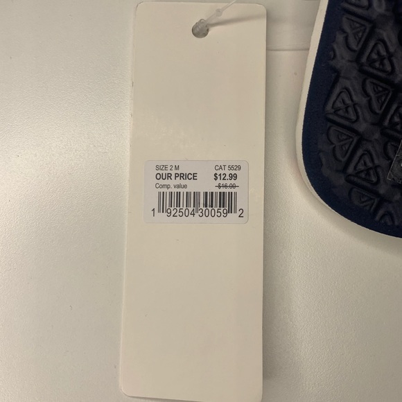 Roxy Flip Flops - Picture 3 of 3